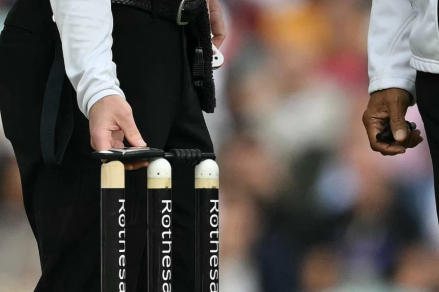 India vs England semifinal match officials