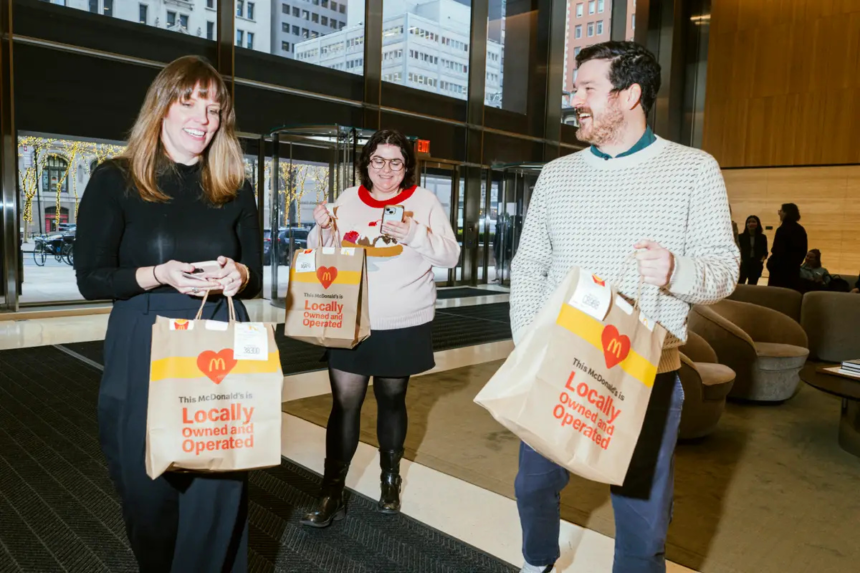 Algorithmic pricing personalized pricing