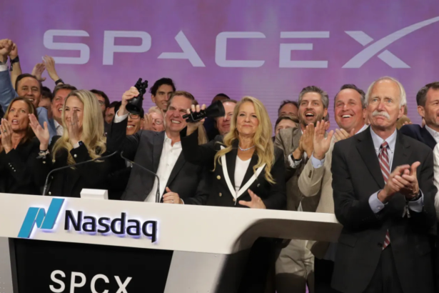 SpaceX valuation