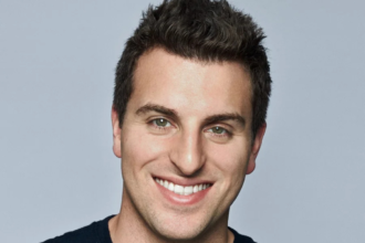 Brian Chesky leadership